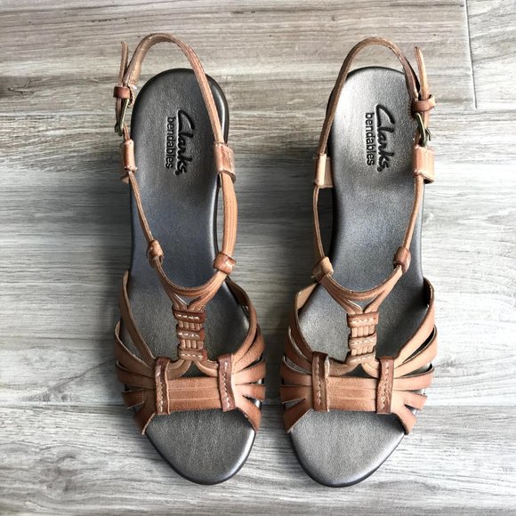 NWT Clarks Holly Pearl Beige Wedge Sandals 07.5M - Picture 4 of 9